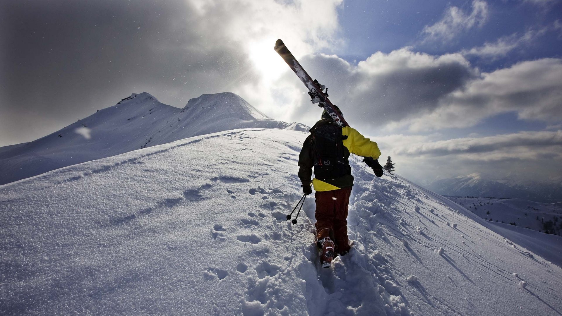 Winter-Sporthotel in Tirol: alternative Schnee-Action